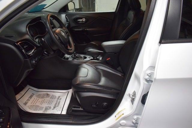 2023 Jeep Cherokee Altitude Lux