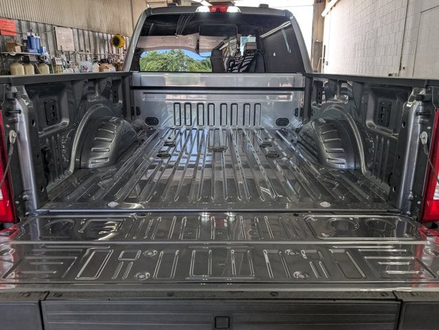 2025 Ford Super Duty F-250 SRW F-250® Lariat®