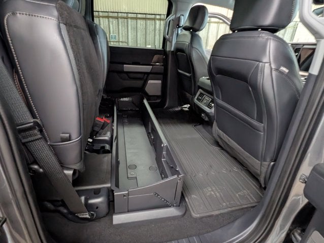 2025 Ford Super Duty F-250 SRW F-250® Lariat®