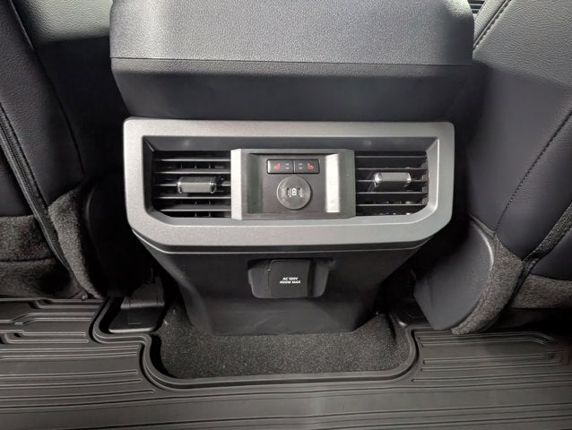 2025 Ford Super Duty F-250 SRW F-250® Lariat®