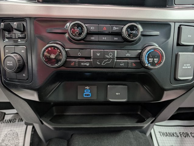 2026 Ford Super Duty F-350 SRW F-350® XLT