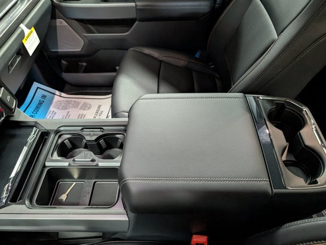 2026 Ford Super Duty F-350 SRW LARIAT