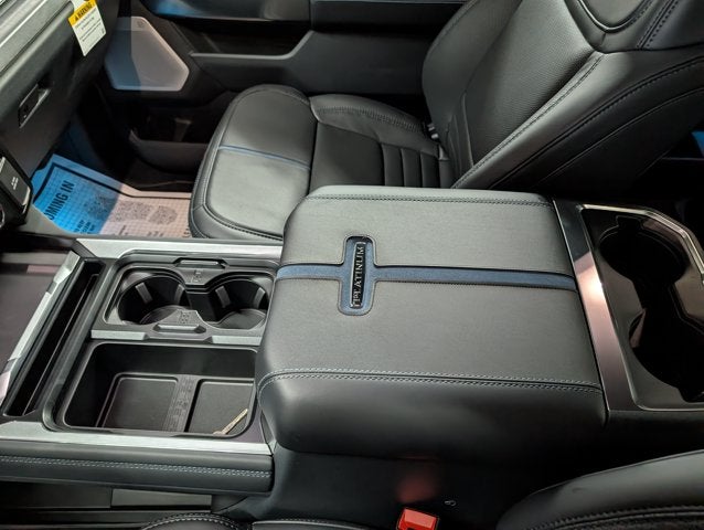 2026 Ford Super Duty F-350 SRW F-350® Platinum®