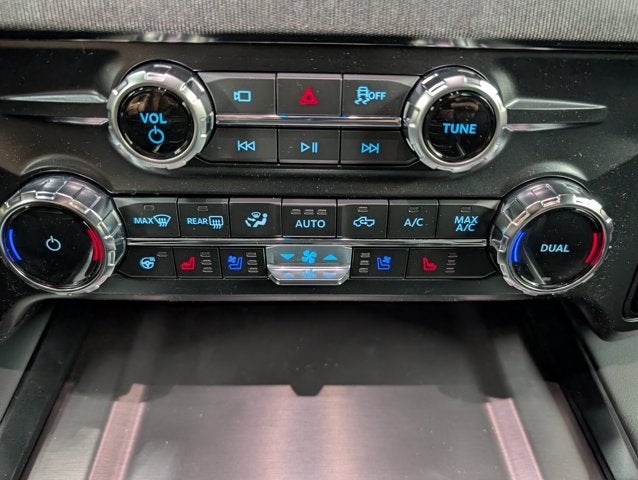 2026 Ford Super Duty F-350 SRW F-350® Platinum®
