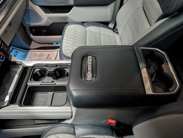 2023 Ford Super Duty F-350 DRW Limited