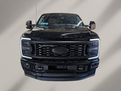 2023 Ford Super Duty F-350 DRW Limited