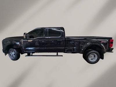 2023 Ford Super Duty F-350 DRW Limited