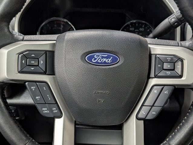 2018 Ford Super Duty F-450 DRW LARIAT