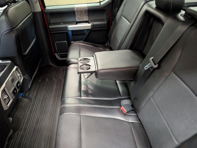 2018 Ford Super Duty F-450 DRW LARIAT