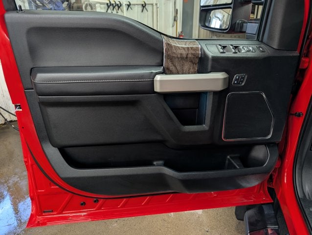 2018 Ford Super Duty F-450 DRW LARIAT