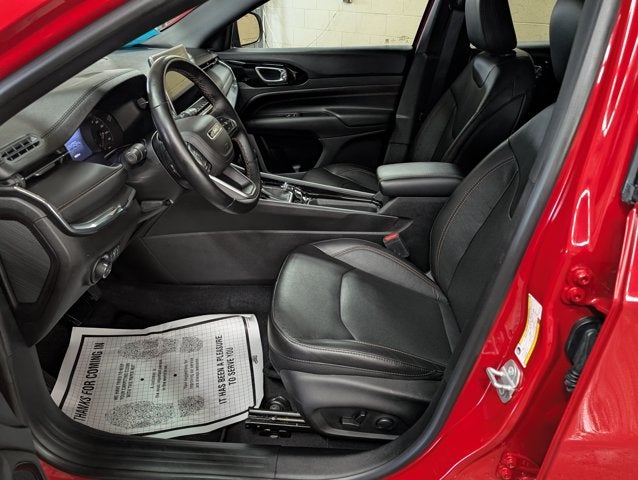 2022 Jeep Compass (RED) Edition