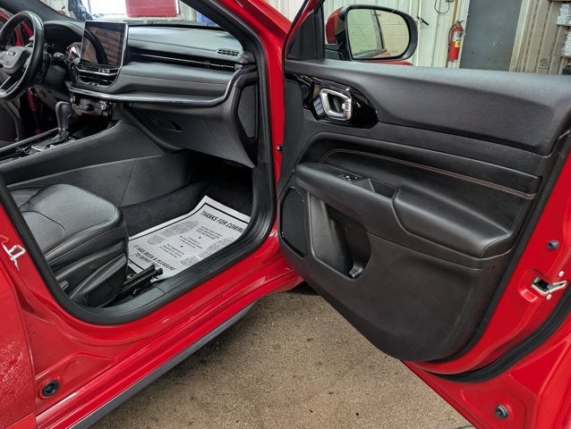 2022 Jeep Compass (RED) Edition