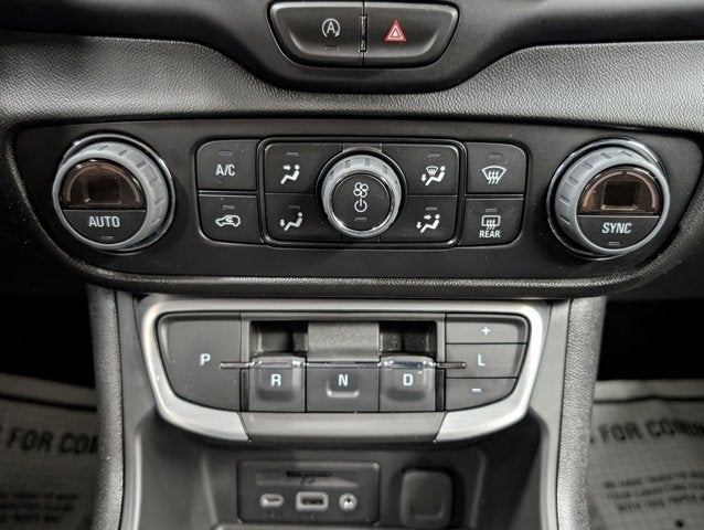 2023 GMC Terrain SLE