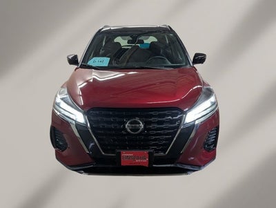 2021 Nissan Kicks SR