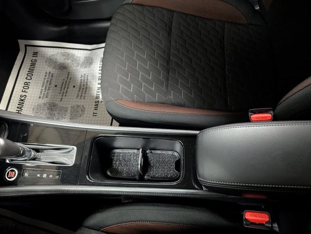 2021 Nissan Kicks SR