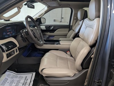 2023 Lincoln Navigator Reserve