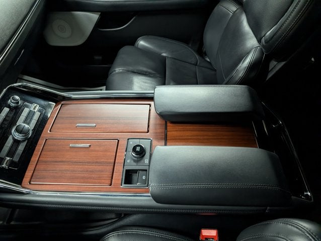 2023 Lincoln Navigator L Reserve