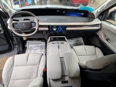 2025 Lincoln Navigator L Reserve