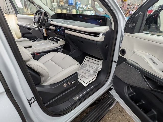 2025 Lincoln Navigator L Reserve